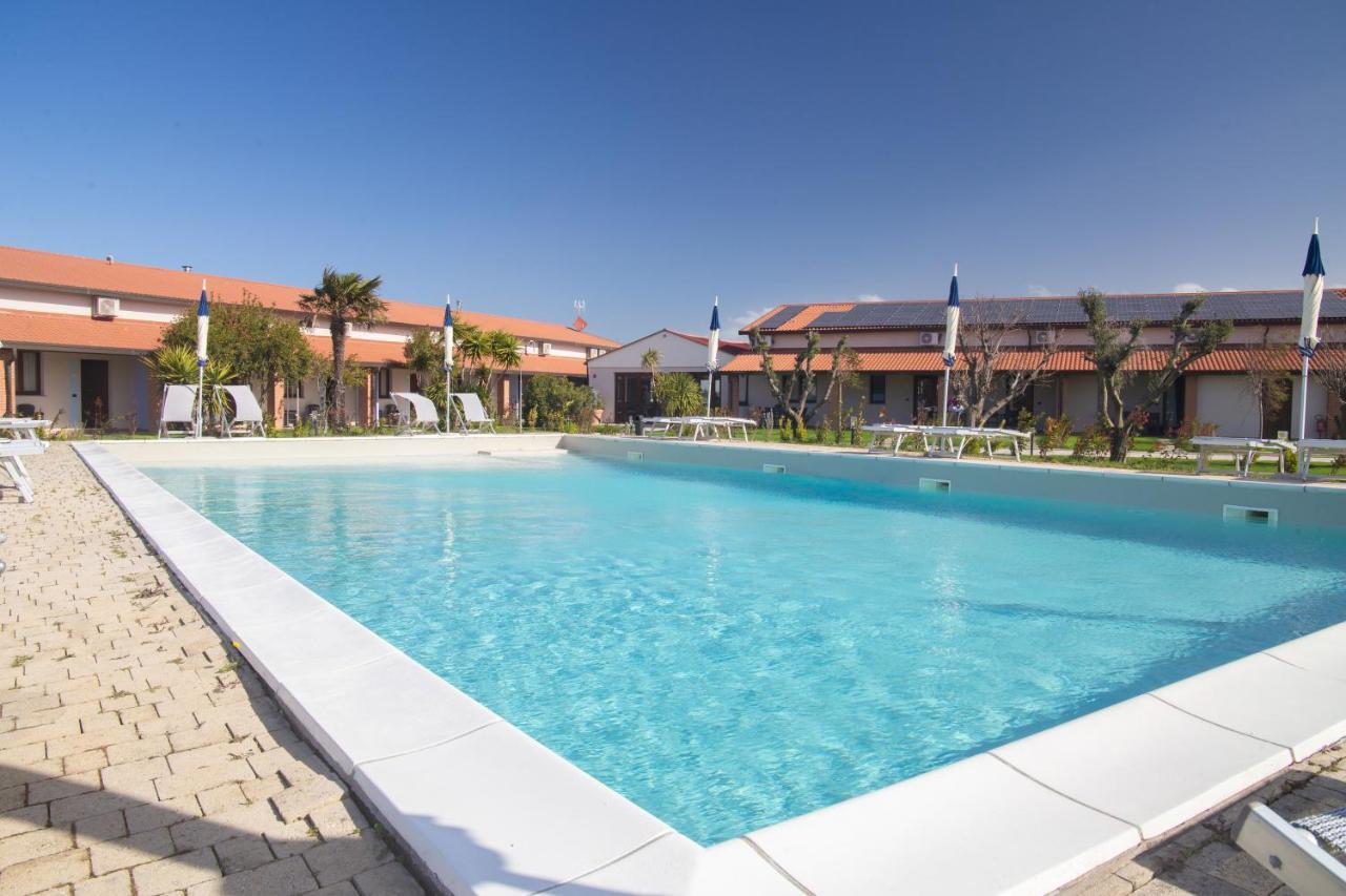 Delfino Tuscany Resort Marina di Cecina Buitenkant foto
